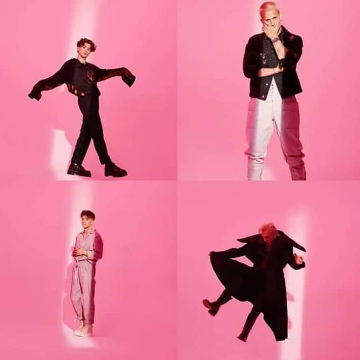 コナー・ボールのインスタグラム：「The story goes like this: The Vamps posted pictures --> I screamed --> my neighbors woke up 😂🌸」