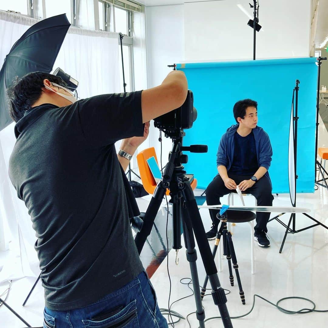 NCC新潟コンピュータ専門学校さんのインスタグラム写真 - (NCC新潟コンピュータ専門学校Instagram)「卒業アルバムの写真撮影を行いました📸 ●バッチリきまった個人写真 ●クラスメイトと集合写真 ●授業風景やイベントなどのスクールメモリー  などがアルバムになります😍  #新潟コンピュータ専門学校 #nsgカレッジリーグ #卒業 #卒業アルバム #思い出 #学校 #新潟 #写真 #写真撮影 #カメラ」7月30日 13時56分 - ncc_niigata