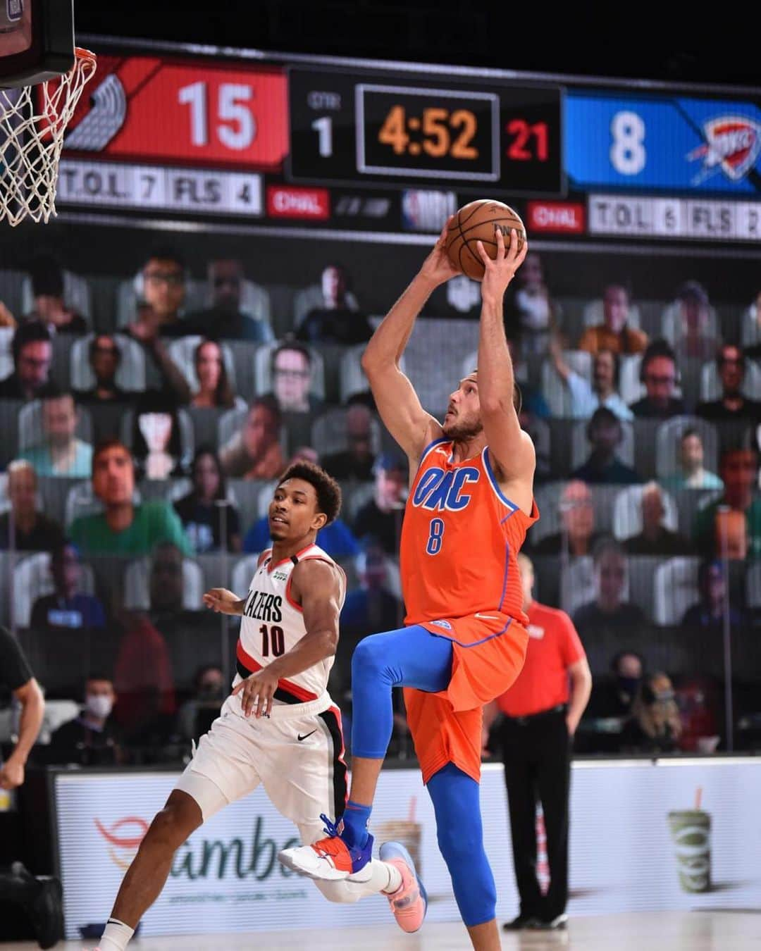 ダニーロ・ガリナリさんのインスタグラム写真 - (ダニーロ・ガリナリInstagram)「😎🏀 Last scrimmage, the next one counts!  #WholeNewGame #ThunderUp #NbaBubble」7月30日 17時05分 - danilogallogallinari