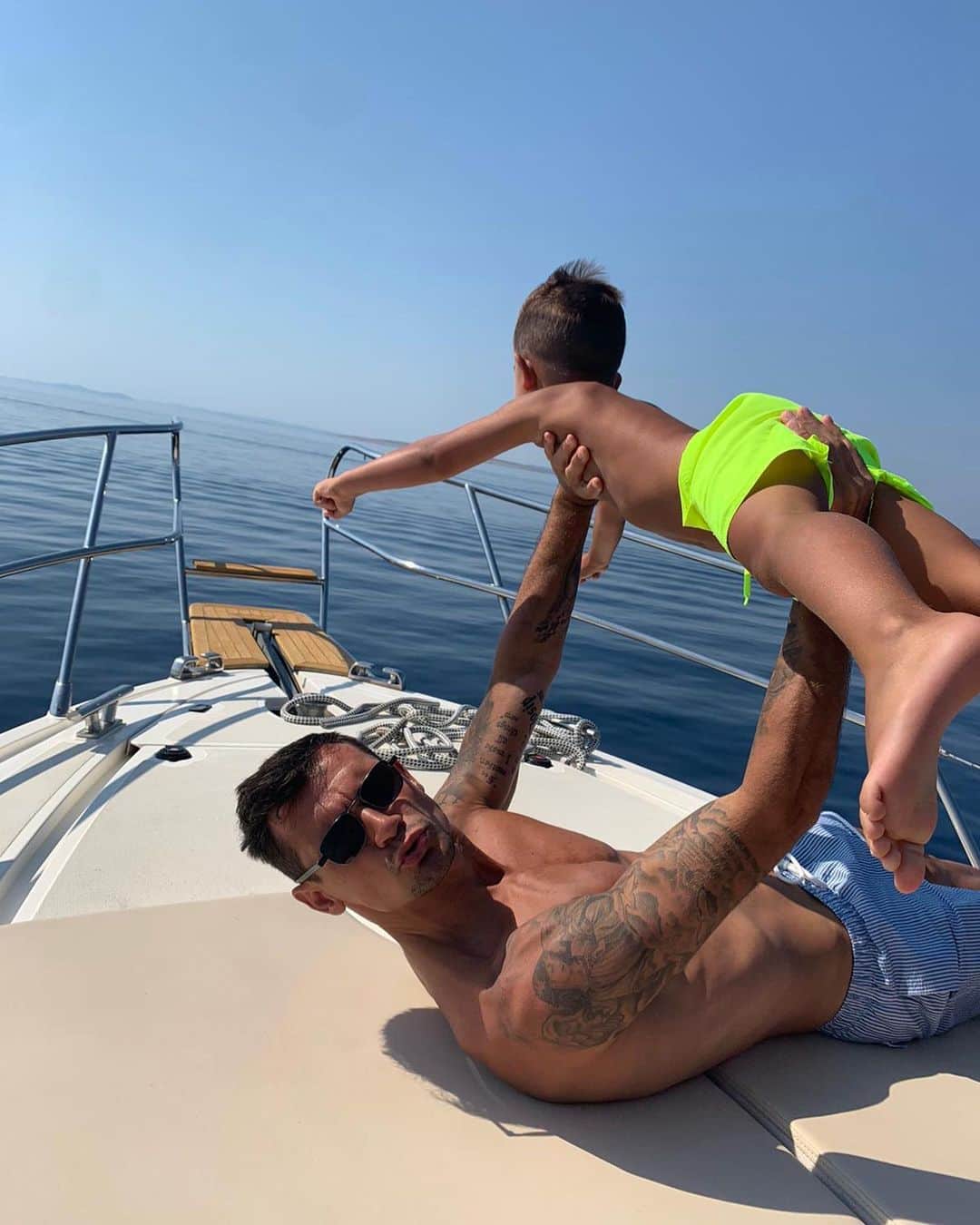 デヤン・ロヴレンのインスタグラム：「#Croatia 🇭🇷 ❤️」