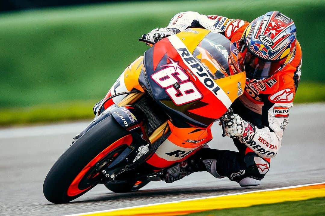 レプソル・ホンダのインスタグラム：「Happy Birthday Nicky」