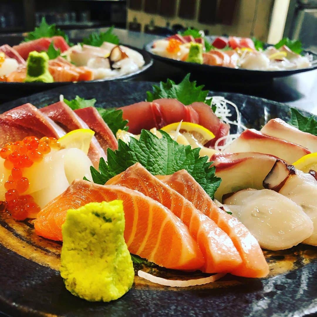 知床漁場枚方駅前店のグルメインスタ