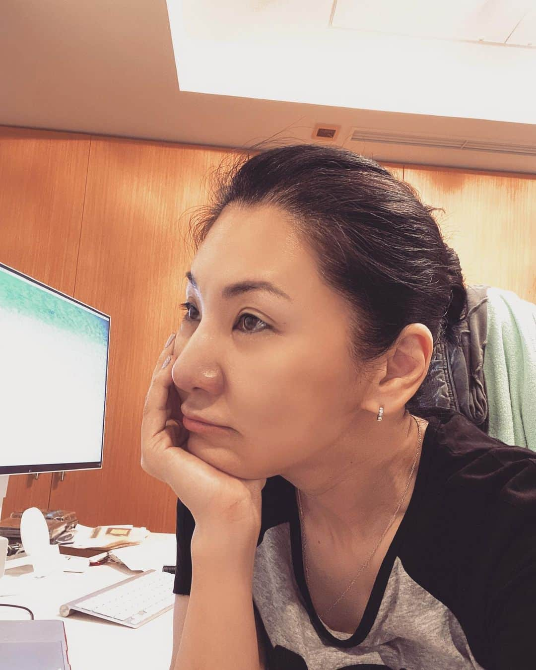 広瀬香美さんのインスタグラム写真 - (広瀬香美Instagram)「だいぶ激しく悔し泣きしてスッキリ。  また、 「出来ないを出来る」にする旅です。  #いつも応援ありがとう  #悔し泣き  #voicy も毎日更新中✨ #happy #smile #love  #music #音楽  #日常の記録」7月30日 17時50分 - kohmi.hirose