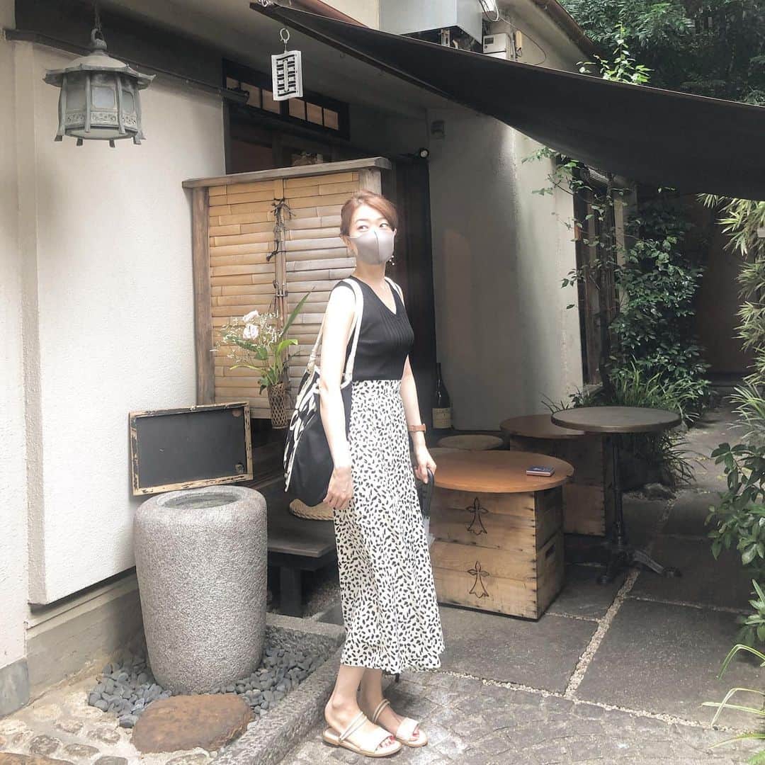 木谷有里さんのインスタグラム写真 - (木谷有里Instagram)「昨日ランチで行ったお店☺︎ とても素敵でした✨🍷🍎」7月30日 18時02分 - kitani_yuri