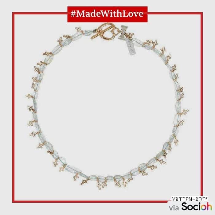 メイデンアートのインスタグラム：「Aquamarine Stones Necklace ♥️🇮🇹 .  #italianjewelry #fashiontrends #maidenart #jewelry #jewelrydesigner #jewelrygram #jewelryforsale #jewelrylover #fashion #fashionblogger #fashionart #fashionista #fashionbloggers #fashionblog #shoplocal #shophandmade #artisan #handcrafted #handcraftedjewelry #madeintaly #milano #milanfashion」