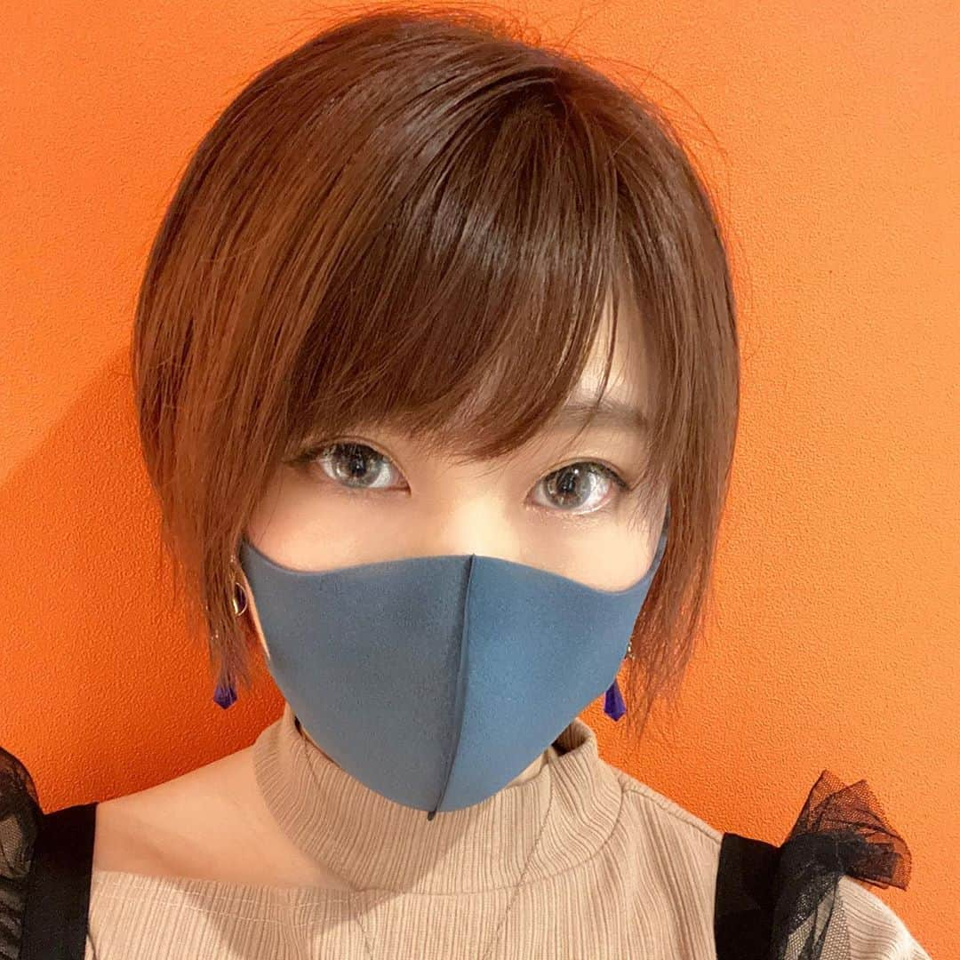 兼田恵さんのインスタグラム写真 - (兼田恵Instagram)「髪の毛もっと切ったンゴ。 2ヶ月我慢してたので爽快だわぁぁ  #断髪 #すっきり爽快 #10代以来の #ショートカット」7月30日 19時11分 - earl_megu