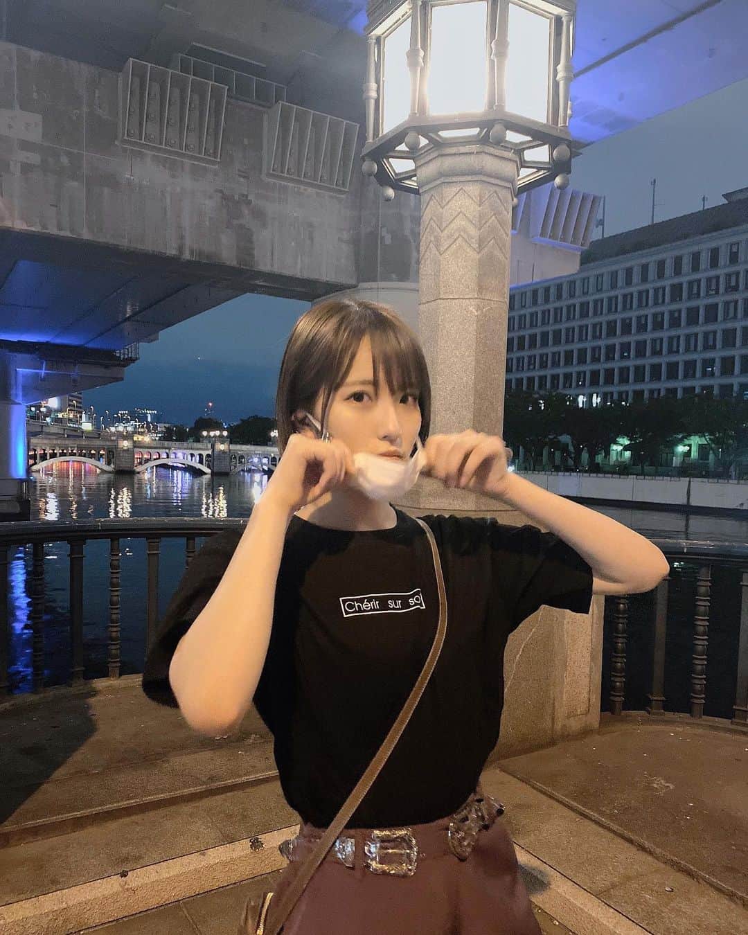 のインスタグラム：「😷🌃﻿ ﻿ ﻿ 今日もZOOM演劇の稽古をしていました！﻿ ﻿ 早速第1グループは明日が初日ということで、﻿ 今から第1グループのゲネプロを見学してきます🤭﻿ ﻿ 第2グループとの違いはどこなのか、同じ内容でどんな劇を見せてくれるのか楽しみ〜🥺✨﻿ ﻿」