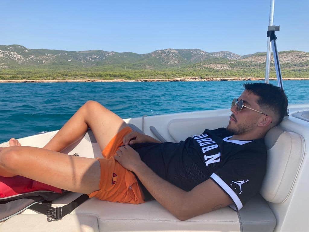 パブロ・フォルナルスのインスタグラム：「🤟🏽😁🤟🏽」