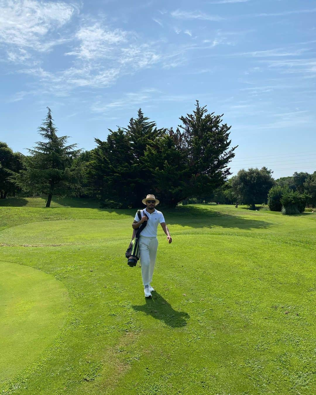 ラフィーニャさんのインスタグラム写真 - (ラフィーニャInstagram)「I didn't know that I really was a good caddie ⛳️🏑🏏🏒🤣」7月30日 21時50分 - rafalcantara