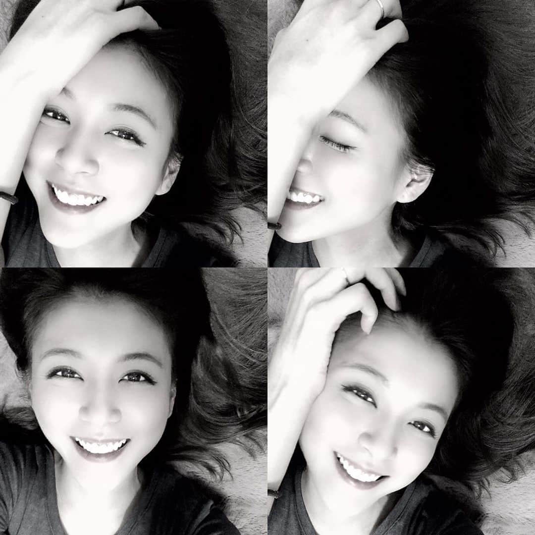 源崎トモエのインスタグラム：「😌🌙.* . #今日もお疲れ様でした  #いつもありがとう  #コメントもDMもちゃんと見てます #みんなから元気もらってるよ  #明日も良い日でありますように  #おやすみなさい」