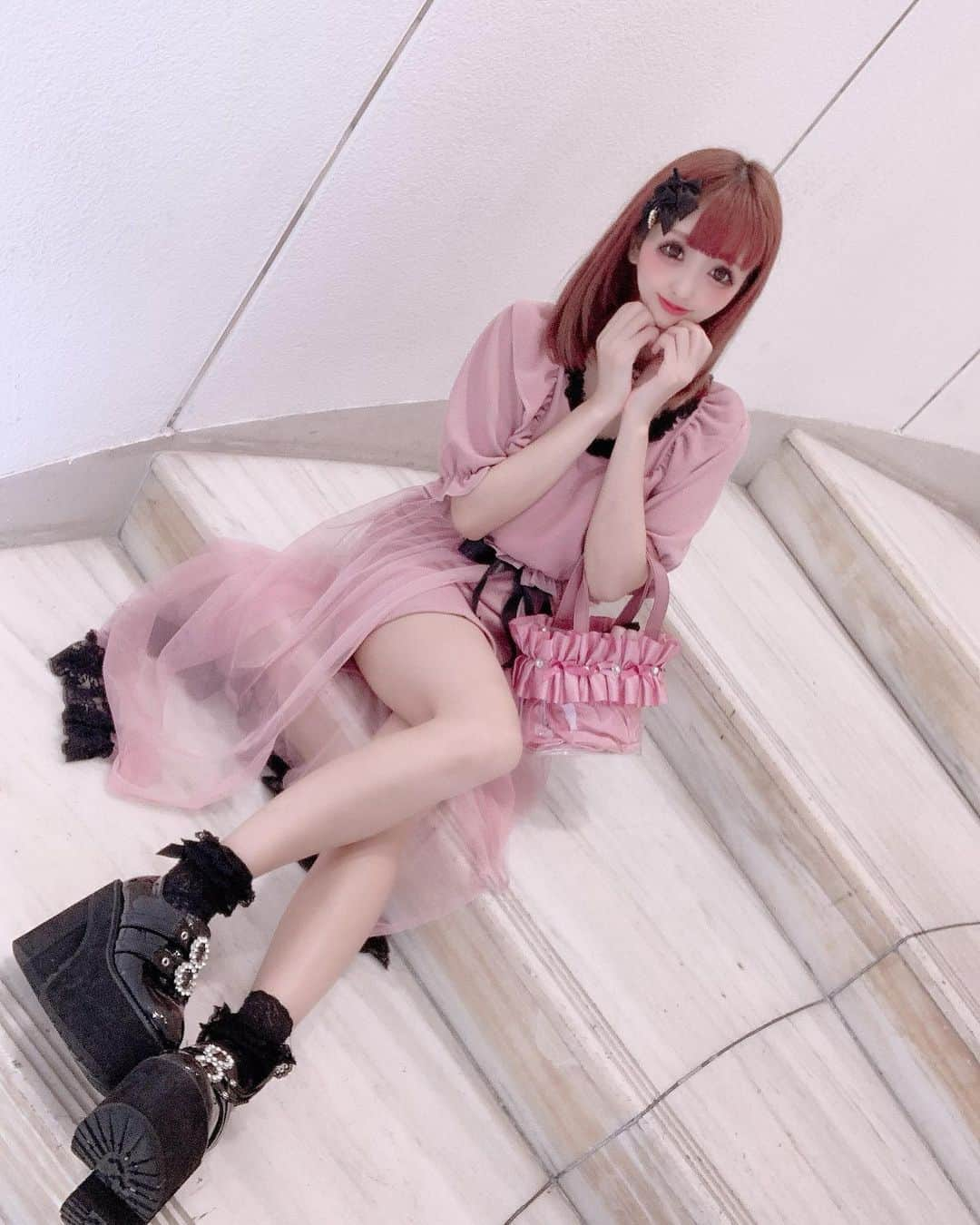 桜咲姫奈さんのインスタグラム写真 - (桜咲姫奈Instagram)「🎀7月31日発売のマキシOP🎀 ¥8900(+Tax) ぴんくとくろの 2色展開₍ᐢ｡•༝•｡ᐢ₎ さらっと楽ちんに 着れるからおすすめ🧸💓 ･ #princessmelody #プリメロ #marscoordinate #お洒落さんと繋がりたい #お洒落好きな人と繋がりたい #お洒落好き#今日のコーデ #プリメロコーデ #マーズコーデ #楽チンコーデ #プチプラコーデ #リンクコーデ #量産型 #好きな物着たい」7月30日 22時06分 - himena_ousaki