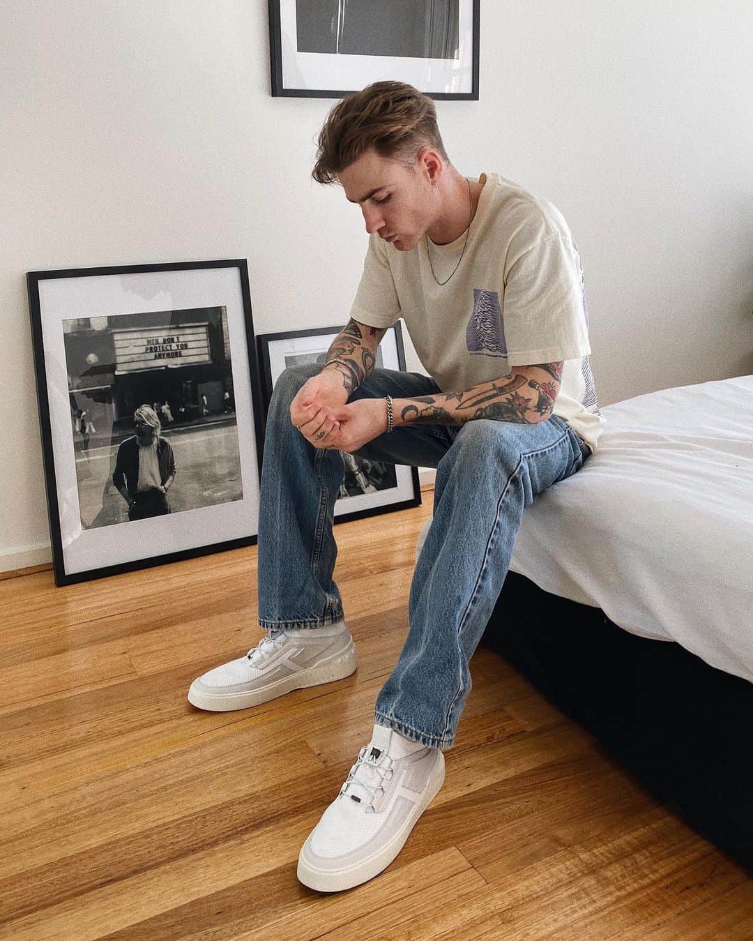 THOMAS DAVENPORTのインスタグラム：「Finally got my hands on a pair of the new No_Codes by @tods @todsno_code  #tods  #todsnocode #todsaustralia #collab」
