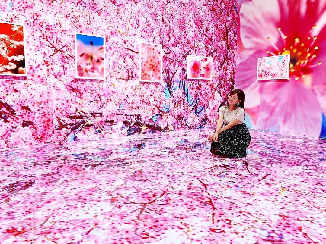 三好絵梨香さんのインスタグラム写真 - (三好絵梨香Instagram)「蜷川実花展♡ とっても素敵でした🌸  #蜷川実花 #蜷川実花展 #札幌芸術の森 #札幌芸術の森美術館 #ジョシスタ#桜」7月30日 22時12分 - erika.miyoshi