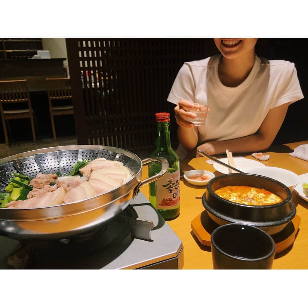 水戸悠夏子さんのインスタグラム写真 - (水戸悠夏子Instagram)「韓国が恋しい妹、韓国料理が食べたくて堪らない！やばい！との事で、世見世の近所の韓国料理屋さんへ。 チャミスルをショットでガバガバ飲んでいてびっくりした。韓国ではそれがポピュラーな飲み方らしいですが、いつの間にそんなに酒飲みに・・・。（血筋） #世見世の近所 #新潟#古町」7月30日 22時32分 - mitoyukako
