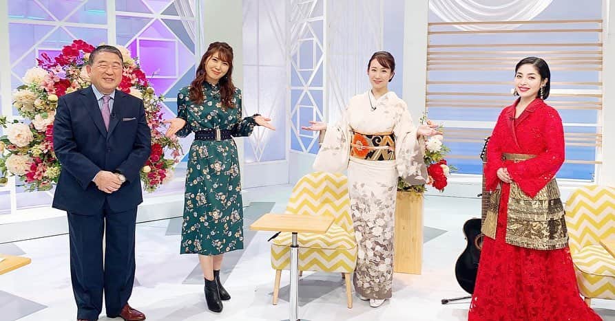 椎名佐千子のインスタグラム：「椎名佐千子オフィシャルYouTubeチャンネル！ 今夜アップされたので、是非見てくださいね❣️  本日、収録でお世話になりました皆さん、ありがとうございました♡  #YouTube #YouTubeチャンネル #動画 #見てね #BSテレ東 #徳光和夫の名曲にっぽん #ありがとうございました」