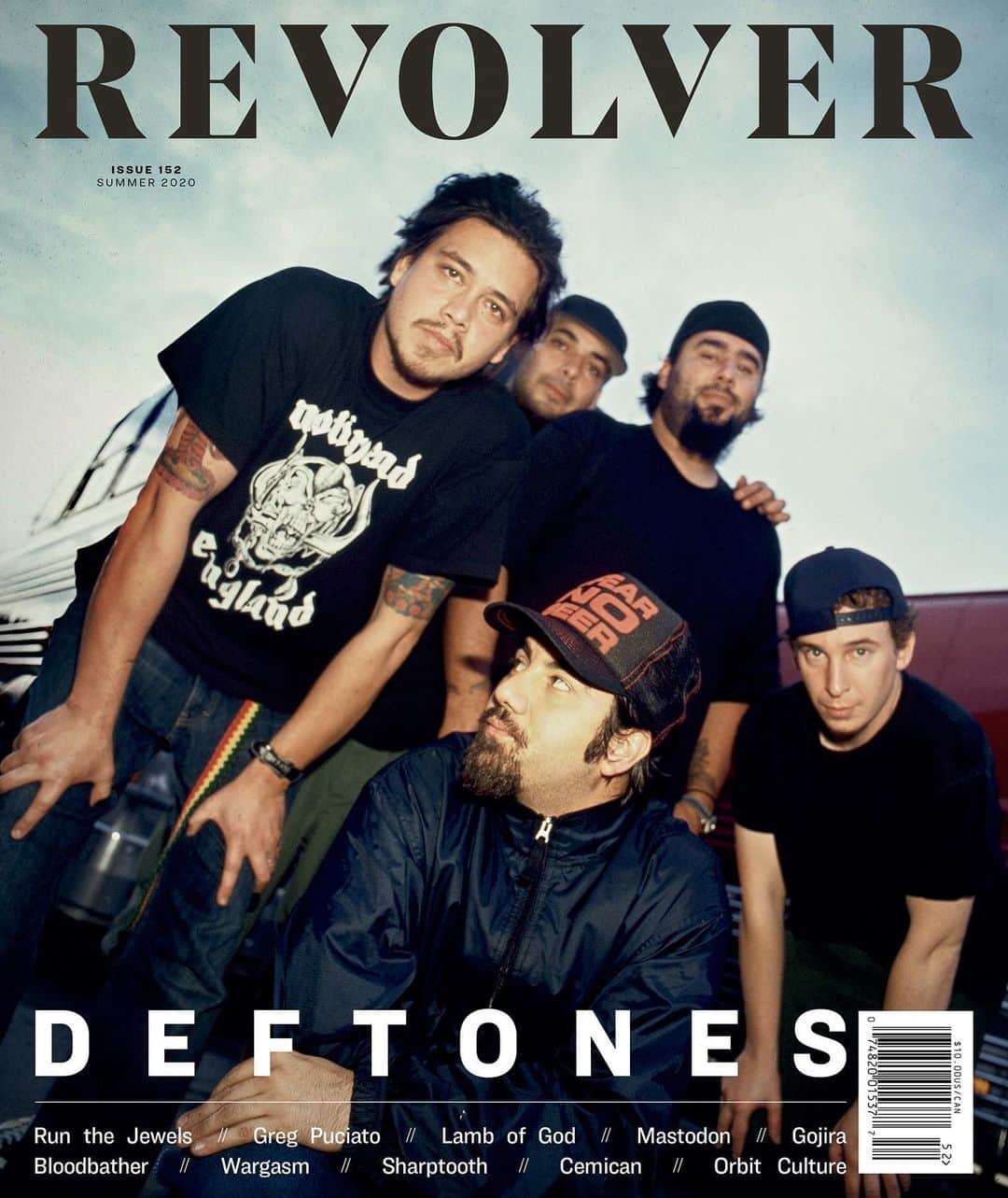 Revolverさんのインスタグラム写真 - (RevolverInstagram)「Our Summer 2020 Issue is here, featuring cover stars @deftones, @runthejewels and former @dillingerescapeplan frontman turned solo artist Greg Puciato. ⁠⠀ ⁠⠀ Hit the link in our bio for all the details on the collectible covers and bundles including limited-edition vinyl!」7月30日 23時15分 - revolvermag