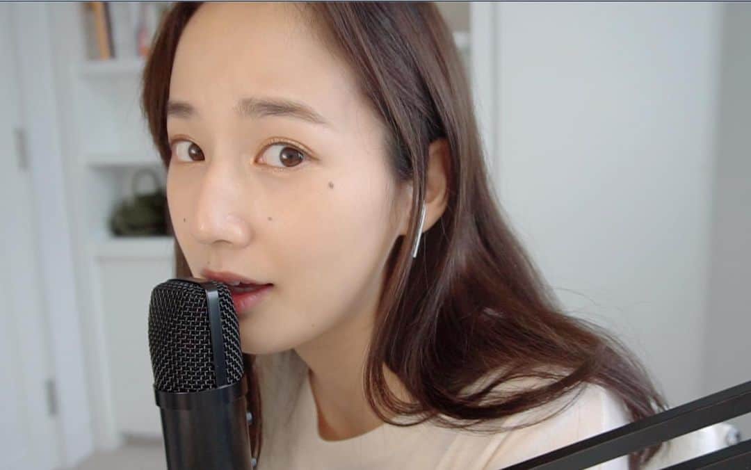 高嶋香帆のインスタグラム：「動画編集やっとやる気出た☺️  自分の歌聞くの辛過ぎて、なかなか手が出せなかったんよ😂 編集し出したら楽しいからあっという間なんだけど！  明日アップします💓  また新しいの撮らないとな！ どうしようかな🤔」