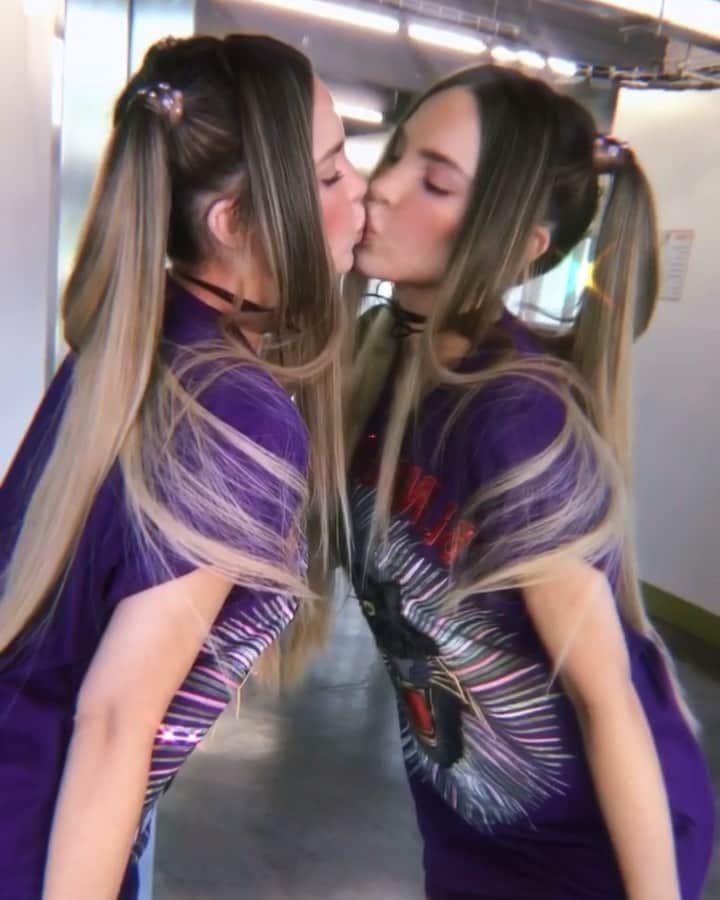 ベリンダのインスタグラム：「🐯🌙💫」