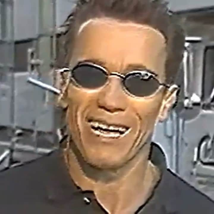 パトリック・シュワルツェネッガーのインスタグラム：「Happy birthday stud. This video pretty much sums you up... and hopefully brings a lil much needed laugh to people’s day!! love you tons ❤️❤️ @schwarzenegger」