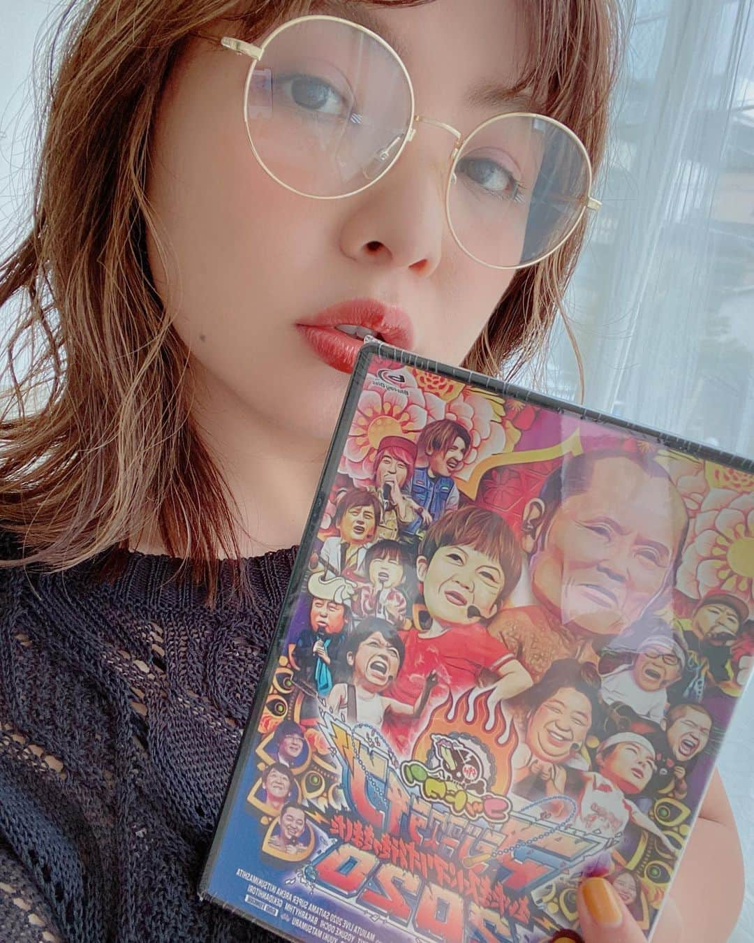 野呂佳代さんのインスタグラム写真 - (野呂佳代Instagram)「ゴッドタンマジ歌ライブ2020〜さいたまスーパーアリーナいきつきました〜　　DVD&Blu-ray 発売しましたね😊 #ゴッドタン  #マジ歌ライブ2020  #マジ歌 #どっちをメインに写したい #もちろん .....❤️」7月31日 1時55分 - norokayotokyo