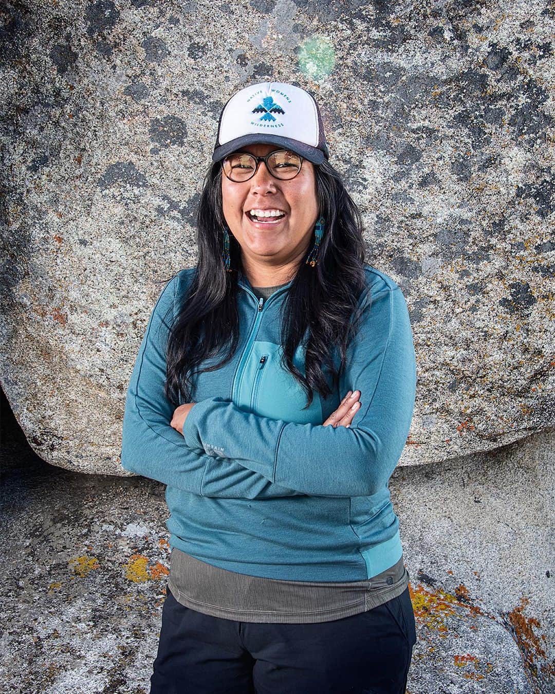 マウンテンハードウェアのインスタグラム：「No one can better tell the story of an underrepresented group's experience better than those directly affected. Over several days in September of last year, with guiding and rigging support by @jhmtnguides, six participants joined MHW ambassador @pullphoto for a photography workshop to help sharpen their skills and empower them to document their respective groups. Because equality in outdoor recreation starts with visibility, but visibility requires the right tools... Why not a camera? Follow the link in our bio to look through their lens and stay tuned as we roll out the highlights throughout the week. Photos: @pullphoto.」