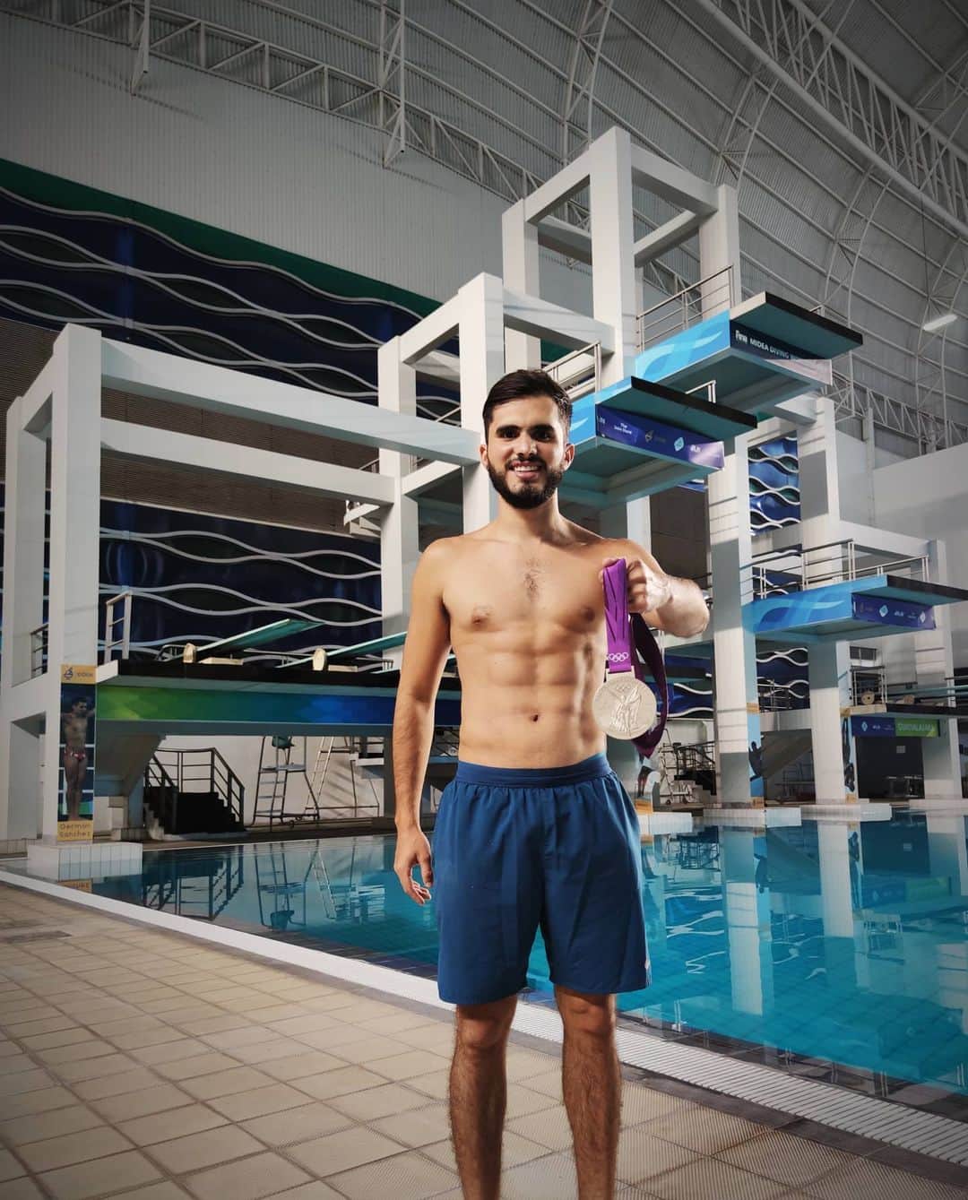 のインスタグラム：「Hoy 30 de julio 2020 cumplo 8 años de haber conseguido uno de mis más grandes sueños como deportista: convertirme en MEDALLISTA OLÍMPICO. Sin duda, una fecha que cambió mi vida y que me sigue motivando a prepararme y luchar para ser mejor cada día en lo que hago. #SoyOlímpico」