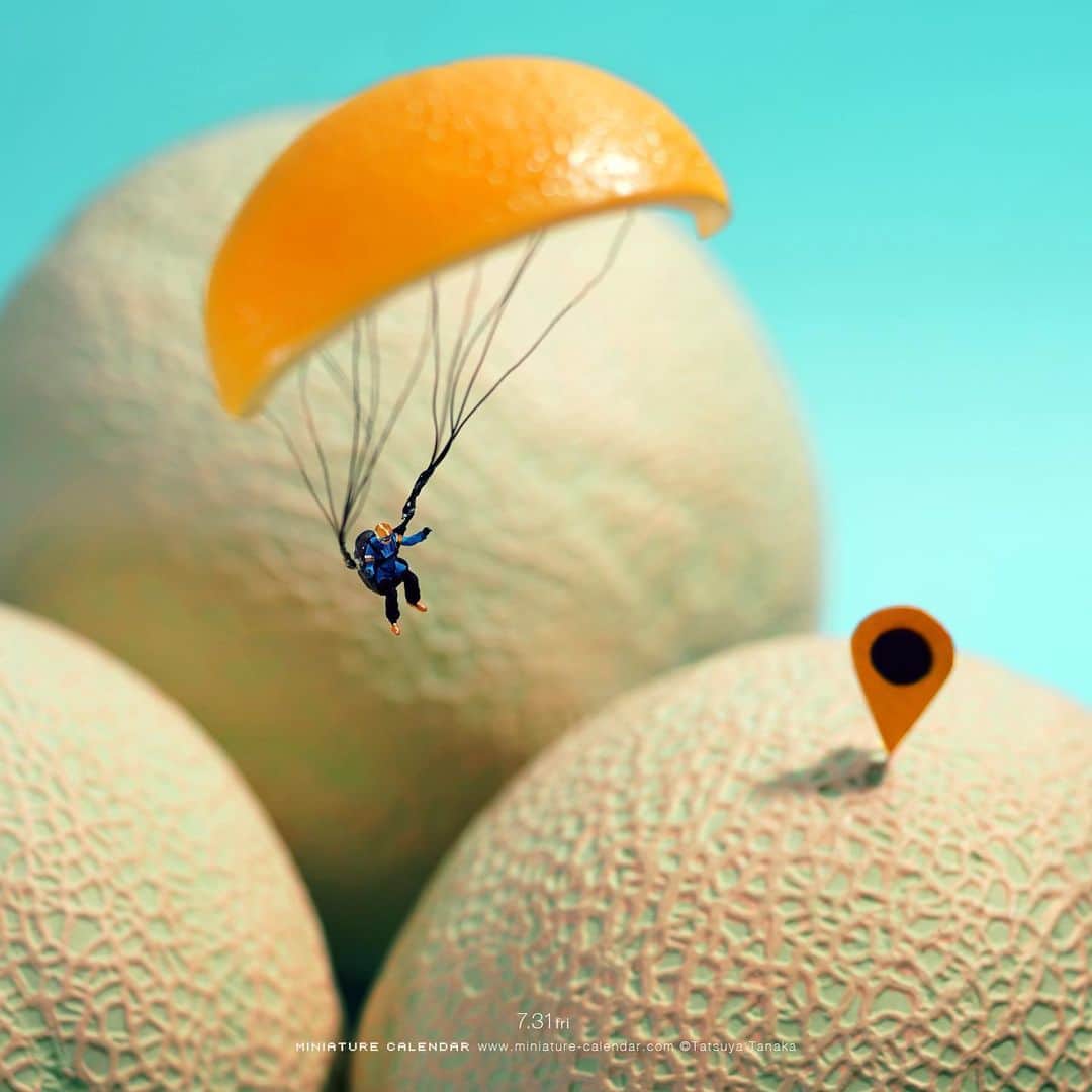 田中達也さんのインスタグラム写真 - (田中達也Instagram)「⠀ “Map Melon” ⠀ マップメロン（オレンジの所が俺ん家） ⠀ #パラグライダー記念日 #マスクメロン #食品サンプル #Paraglider #Muskmelon #Fakefood #Flyday ⠀ ───────────────── 《EXHIBITION info》 ⠀ 【MINIATURE LIFE展 in 函館】 MINIATURE LIFE EXHIBITION in Hakodate until: Aug 16, 2020 #MiniatureLife展 #ミニチュアライフ展 ⠀ ℹ️Please look at the Instagram story’s highlight for more information. ⠀」7月31日 14時19分 - tanaka_tatsuya