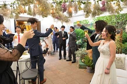 のインスタグラム：「Garden Party at Felice Garden Hibiya. 解放的なガーデンでのパーティーは皆様安心してお楽しみ頂けます。」