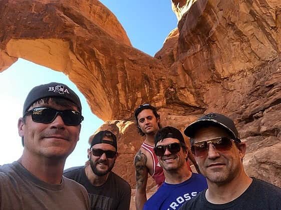 3 Doors Downのインスタグラム：「#TBT to a day off in Utah」