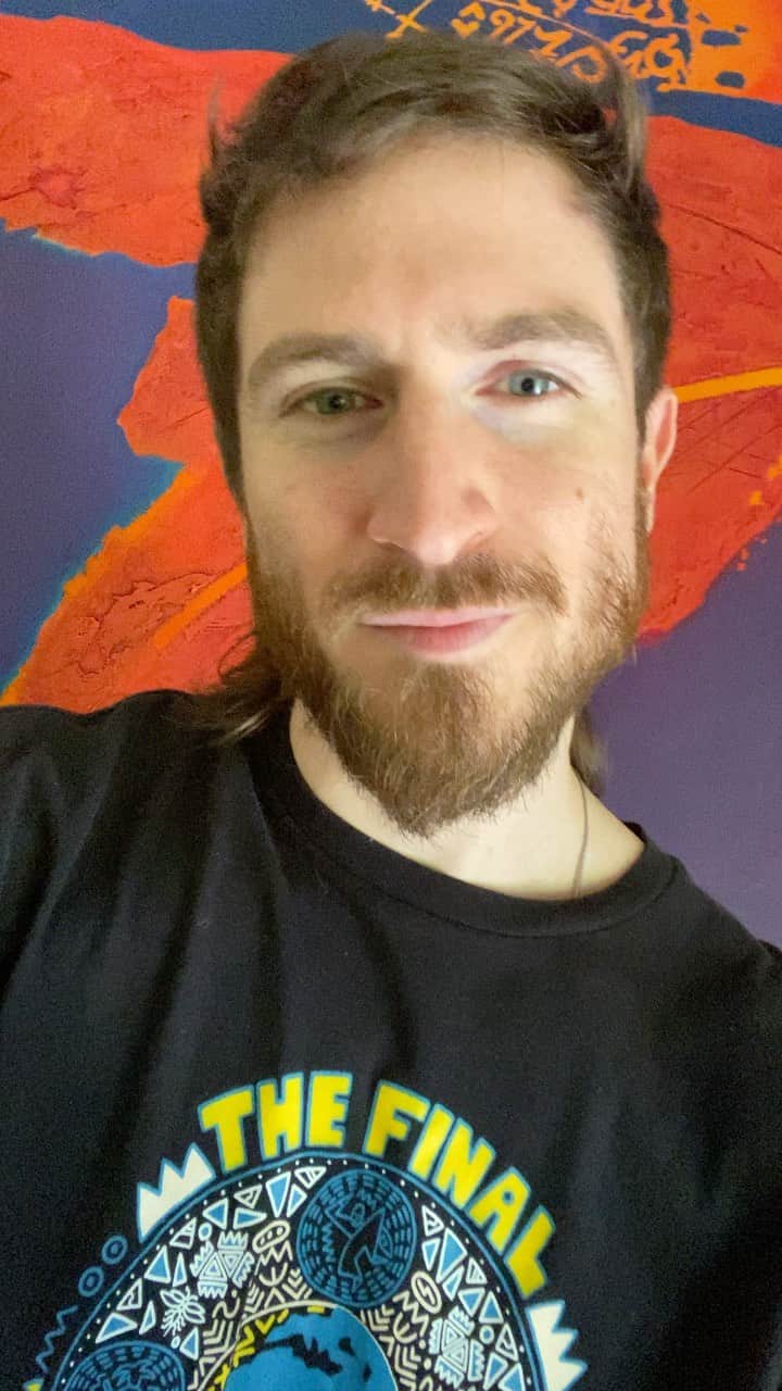 ウォーク・ザ・ムーンのインスタグラム：「July 31st @nicholaspetricholas will be performing to honor the life of Johnny Clegg, South African musician and activist, and raising money for literacy and frontline aid.  Link in story to buy tickets to support the cause and access the stream.  https://tickets.heroticket.co.za/thero/shops/37a4cd7」
