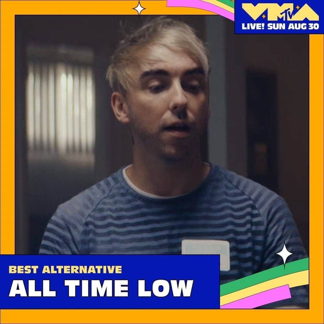 All Time Lowのインスタグラム：「WHEN YOU’RE A LIAR AND A SINNER BUT YOU STILL GET THAT @VMAS NOMINATION. Much love to @mtv. Go vote for Some Kind of Disaster for Best Alternative!! Link in bio. #VMAS」
