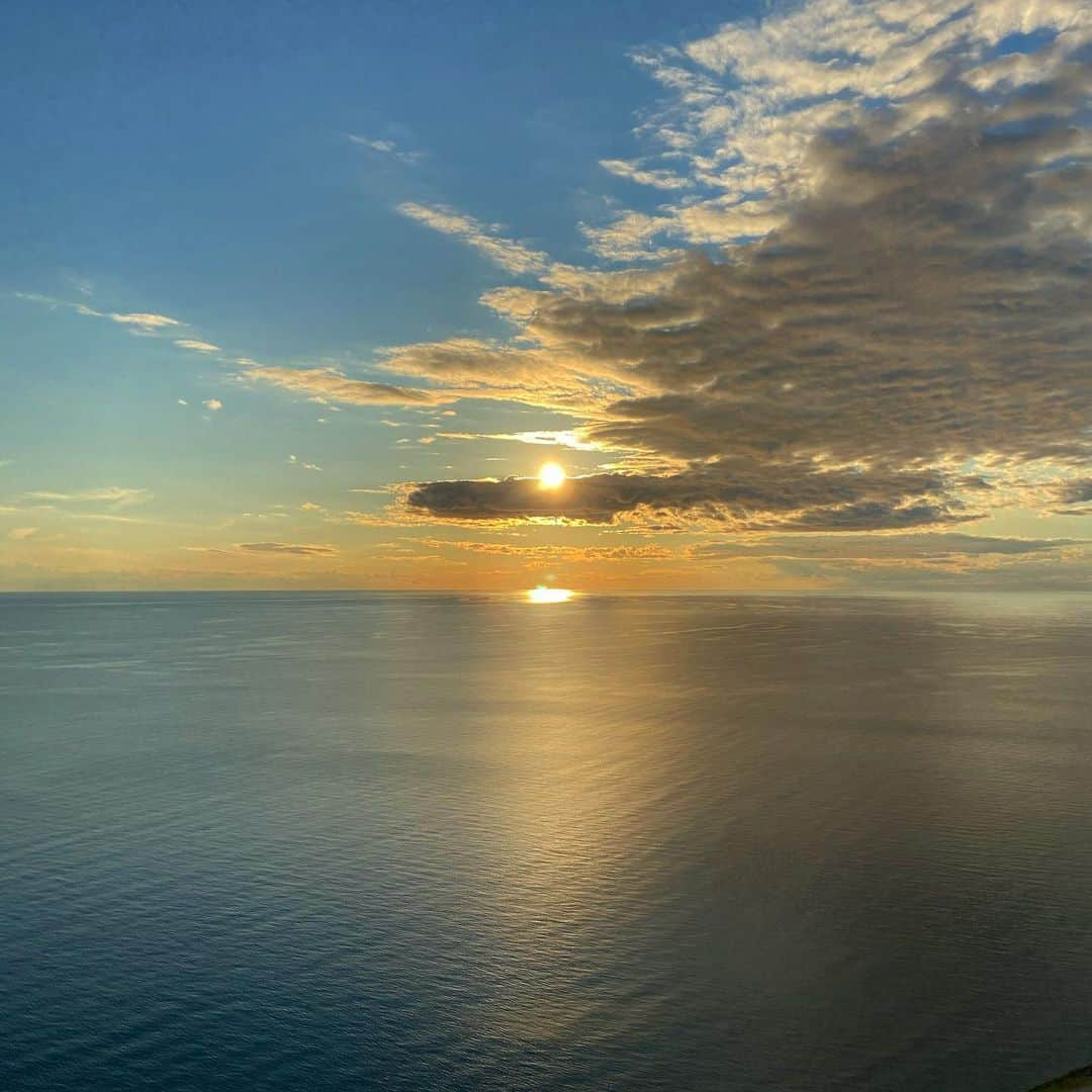 ダグラス・ラザノさんのインスタグラム写真 - (ダグラス・ラザノInstagram)「A day at the lake ☀️ #traversecity #sleepingbeardunes #puremichigan #friendsarefamily」7月31日 9時52分 - douglasrazzano