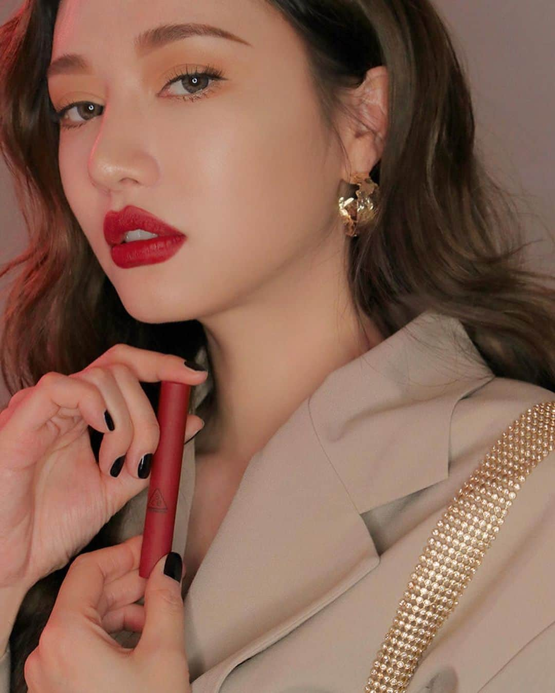 3CE Official Instagramさんのインスタグラム写真 - (3CE Official InstagramInstagram)「3CE LIP DAY - LAST DAY🎉 ✔오늘 하루, 5만원 이상 구매시 3CE SLIM VELVET LIP COLOR #PLAIN 선물🎁 ✔MLTI(My Lipstick Type Indicator) 참여하고 나에게 맞는 3CE 립 확인하면 전 립스틱 제품 20% 할인 쿠폰 증정❣ - Check the profile link🧐 Celebrate National Lipstick day, Special promotion on July 27~31💋 ✔Purchase over $42 and get a different 3CE Lipstick 'Free Gift'🎁 ✔Check your lipstick type(a.k.a. MLTI) and get 20% discount coupon #3CE #3CELIPDAY #NATIONALLIPSTICKDAY」7月31日 10時20分 - 3ce_official