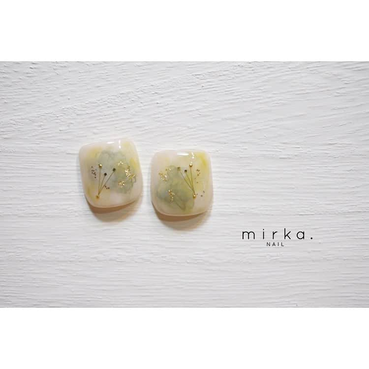 mirka. NAIL(ミルカネイル)のインスタグラム