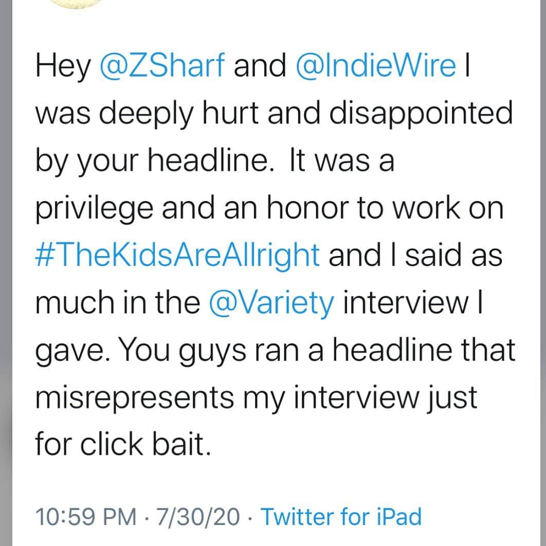 ジュリアン・ムーアさんのインスタグラム写真 - (ジュリアン・ムーアInstagram)「I have never responded to an article before but I was so upset by how @indiewire and @zsharf misrepresented my @variety interview the I had to respond.  What I said was that I don’t know that today we would have a totally straight cast play gay characters in a film but that I am grateful for the experiences that I have had as an actor because my job is to communicate a universality of experience to the world. The idea that, rather than othering people, we are saying we are all the same. Our humanity is shared. It was a privilege and a real joy to play Jules in #thekidsarealright.  With Lisa, Stu, Annette, Mark, Josh, and Mia!!!! ❤️」7月31日 12時12分 - juliannemoore