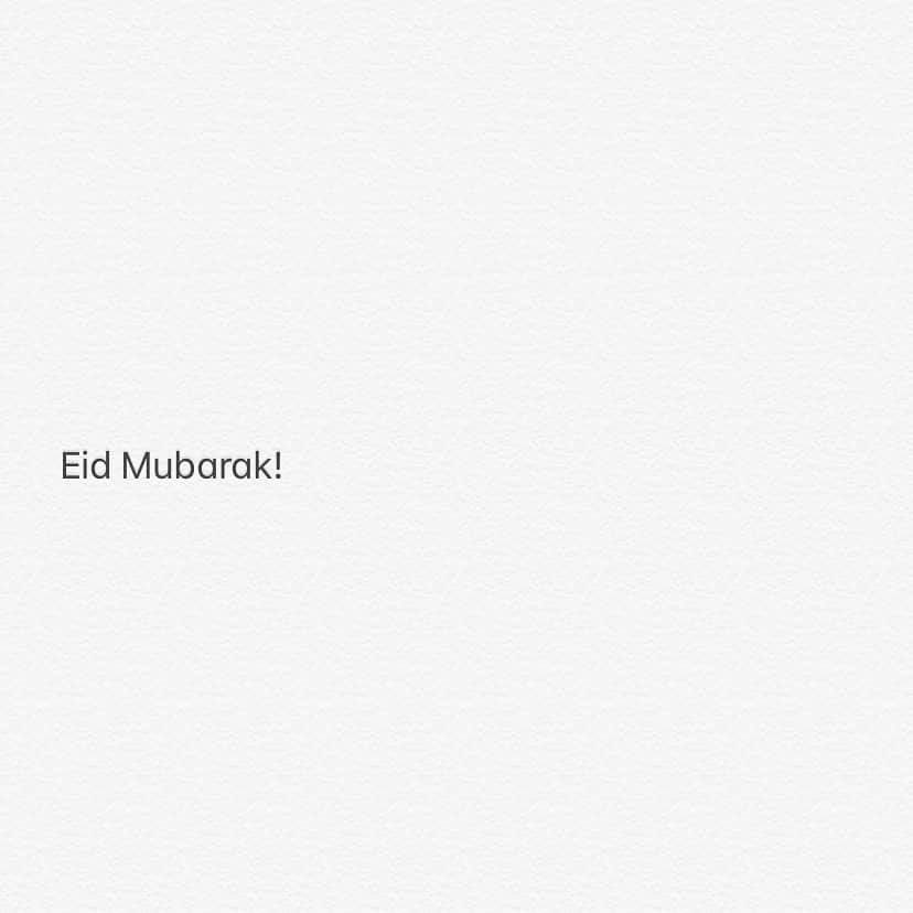 ルーペ・フィアスコさんのインスタグラム写真 - (ルーペ・フィアスコInstagram)「#EidMubarak   May Allah accept all the prayers, fasts and pilgrimages.   Amin」7月31日 12時23分 - lupefiasco
