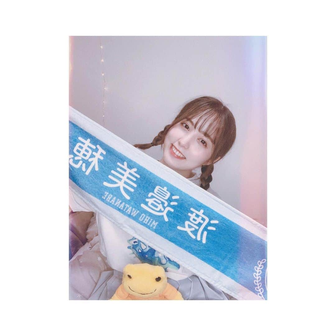 前田美里のインスタグラム：「おひさま。#二十二人の音楽隊 リモートライブあっという間の時間でした。  . .  #おうち時間 #stayhome #ノスタルジック  #女子力 #自撮り #film #film_jp #photo #selfie #ファインダー越しの私の世界 #写真好きな人と繋がりたい #ヲタク #おひさま #日向坂46 #渡邉美穂 #japanesegirl #follow #followｍe」