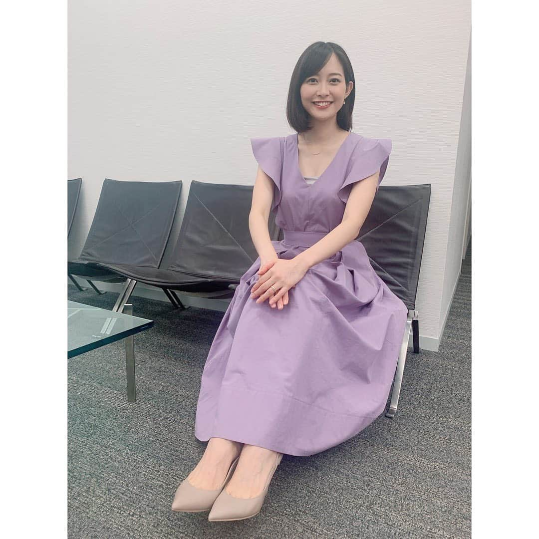 久冨慶子さんのインスタグラム写真 - (久冨慶子Instagram)「・ 今週もグッド！モーニング ご覧いただきありがとうございました🤗 来週は夏休みをいただきます！！ のんびりおうち時間を楽しむ予定です🍀 また再来週✨✨ @sylph_official  @ete_official  @dianashoespress  ＊ ＊ #グッドモーニング #久冨慶子 #アナウンサー #衣装 #夏休み #なんだかほわほわしてる写真が撮れたなと思ったら #レンズがめちゃくちゃ汚れてた笑」8月1日 0時00分 - keiko0hisatomi