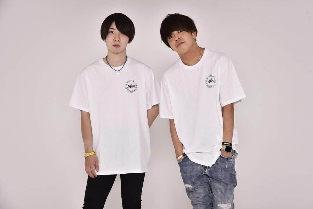 ともやんさんのインスタグラム写真 - (ともやんInstagram)「2020.08.01(Sat) 21:00〜Out  ・Fresh S/SL Tee  White/Navy/Light Blue」8月1日 0時01分 - tomo_960703