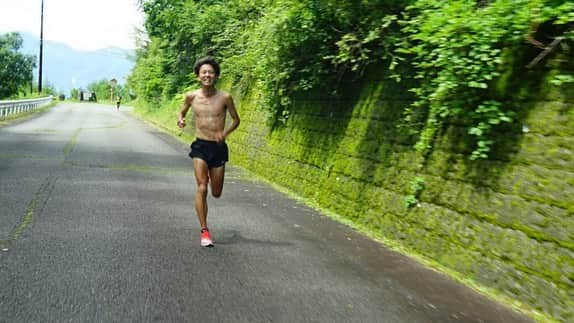 神野大地さんのインスタグラム写真 - (神野大地Instagram)「坂を使ってのインターバル！🏃‍♂️⛰ #富士見合宿」7月31日 18時49分 - daichi_0913