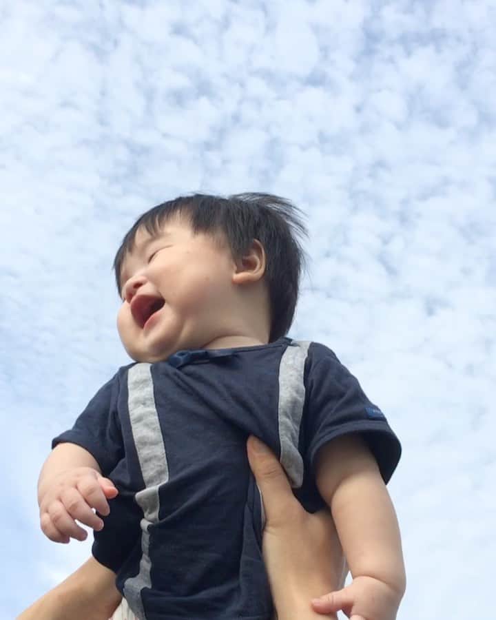 森澤祐介のインスタグラム：「梅雨明け間近かな また海に行きたいね🐟🐟」
