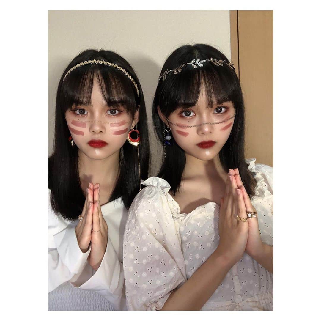 ひかはるのインスタグラム：「民族風メイクしてみた！！！！！  tiktokもぜひ見てください🤍  #民族メイク #どこの民族 ？？」