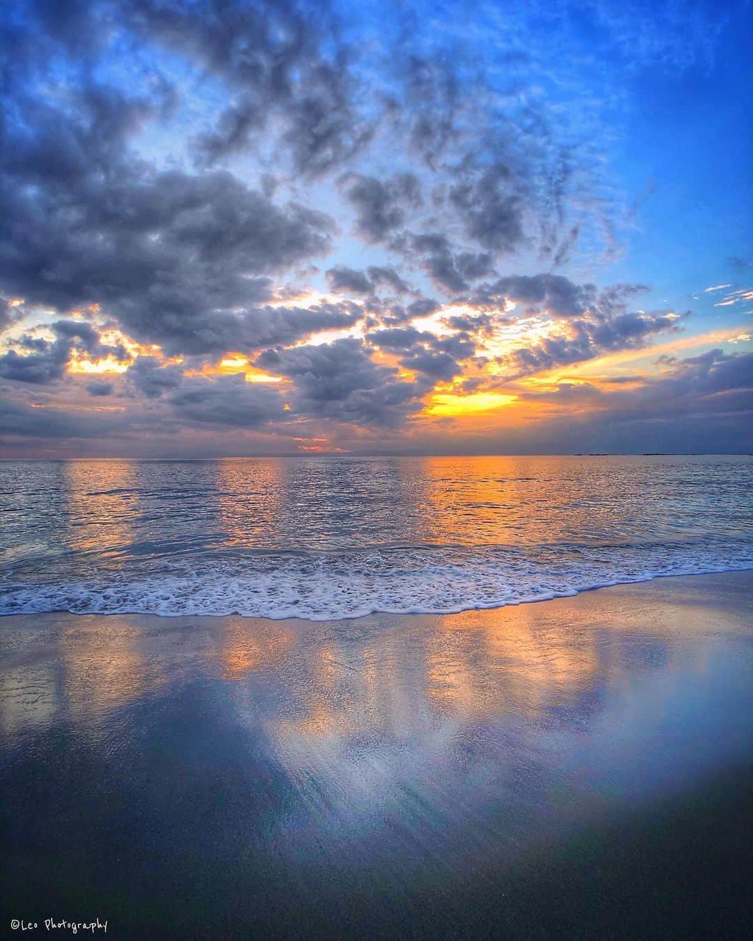 leo7000のインスタグラム：「関東もやっと梅雨明け‼️🌅🌄😆 　多分w IG皆さん、素敵な週末を~♪😊👋🏻 🍺🍺✨」