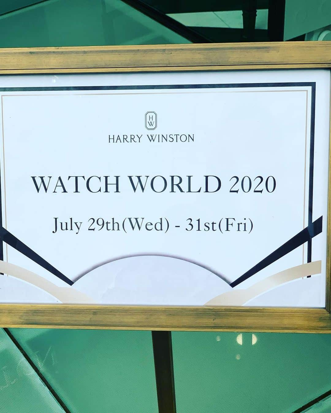 ちぃ Chiさんのインスタグラム写真 - (ちぃ ChiInstagram)「HARRY WINSTON さんから 最新ウォッチを紹介する WATCH WORLD 2020 新作時計発表受注会 に招待されたので、 1人で行ってきました。 ジュエリー時計が私の好みでした💎✨目の保養になりました。  #ハリーウィンストン  #ハリーウィンストン時計  #新作時計発表受注会 #harrywinston  #watchworld  #watchworld2020 #新作 #ハリーウィンストン銀座本店  #銀座」7月31日 19時51分 - chi05240