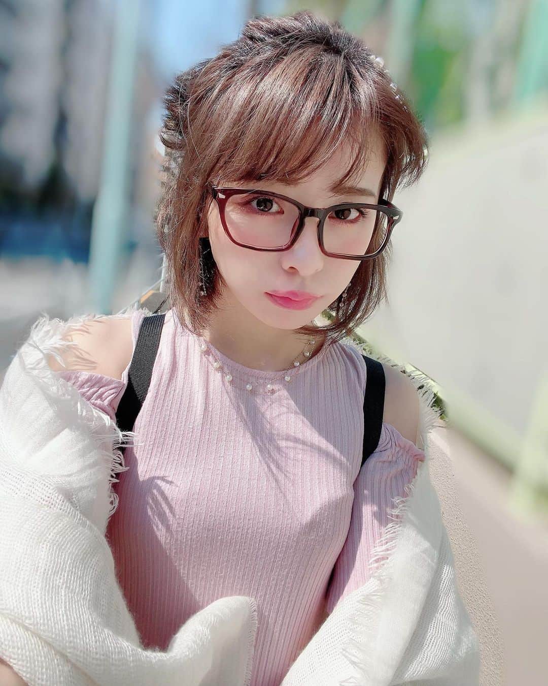 のインスタグラム：「今月もおわりだね 何だか 色々とあった 1ヶ月だな🐧 ・」