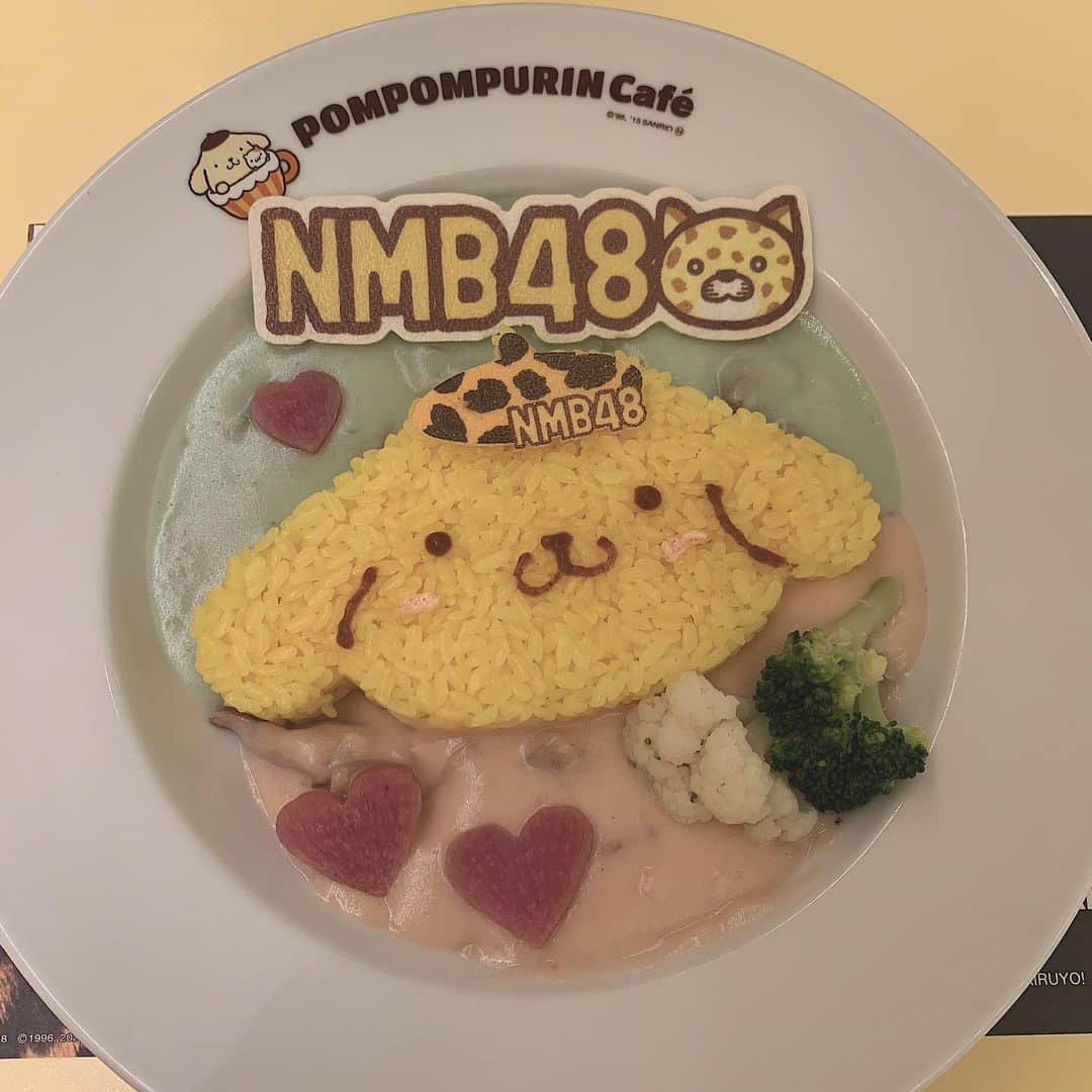 石田優美さんのインスタグラム写真 - (石田優美Instagram)「﻿ ﻿ ﻿ NMB48×ポムポムプリンカフェに行ってきました！﻿ ﻿ 店内可愛かったし﻿ チームカラーシチューとドリンクを頼みました💛﻿ ﻿ めっちゃ美味しかったしポムポムプリン可愛くて﻿ 食べるの勿体なかったけど…ちゃんと完食しました😂﻿ 美味しすぎてペロリっ笑﻿ ﻿ ﻿ 8月31日までなので﻿ もし行ける方は是非とも行ってみてください！﻿ ﻿ ﻿ #ポムポムプリン #サンリオ  #カフェ #nmb48 #コラボ  #梅田 #阪急三番街」7月31日 20時02分 - yu_mi_1012