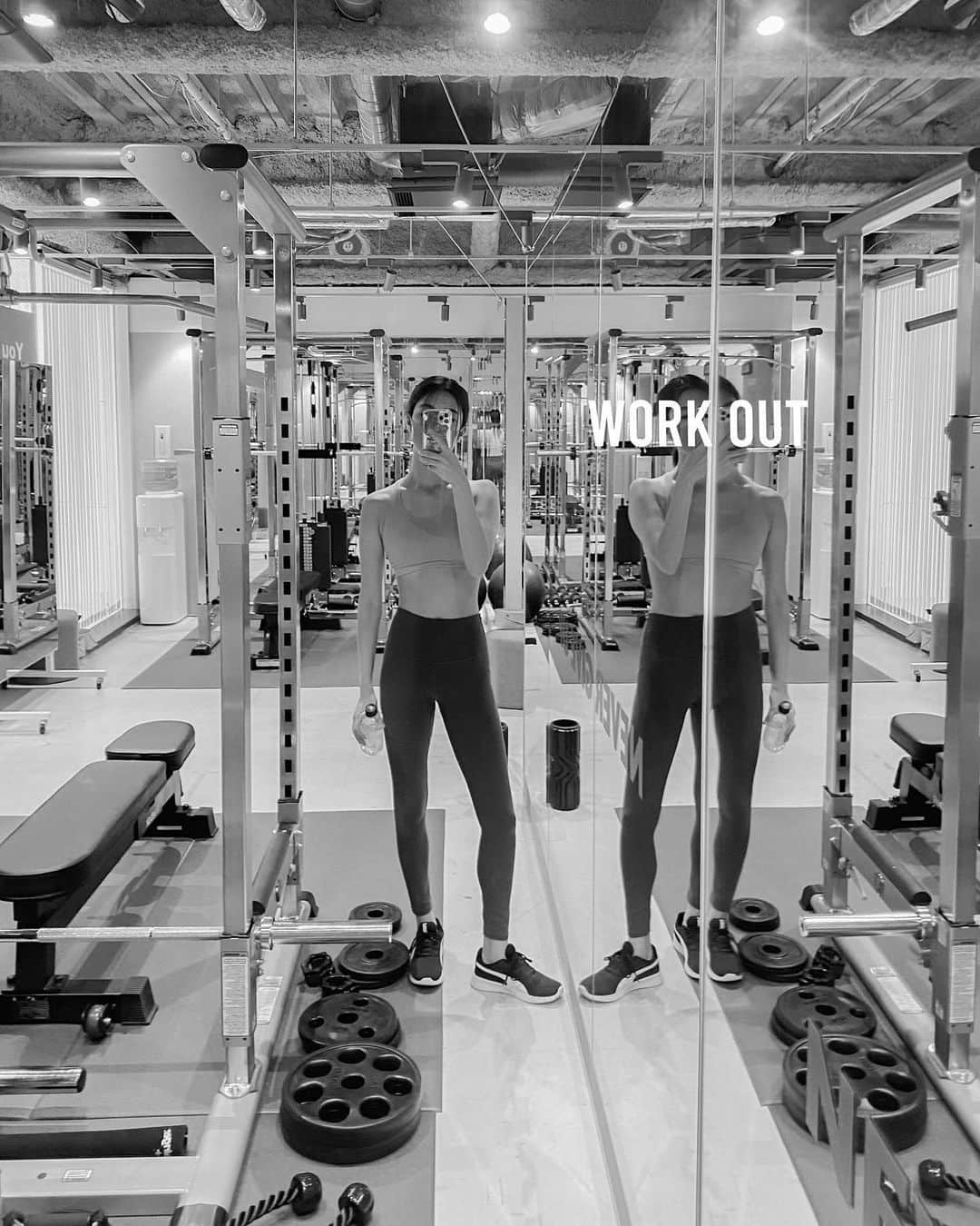 影山可蓮のインスタグラム：「・ ・ Training day🪐 ・ ・ 今月も時間ができたタイミングでパーソナル頑張りました〜✌︎ 何もしないとあっという間に筋肉どっか行っちゃうね、、👽くぅ 📍  @undeux55  ・ ・ WEAR  TOPS @uniqlo #ワイヤレスブラ　 ・ ・ #training #workout #undeux #undeuxfit  #gym #personaltraining #トレーニング」