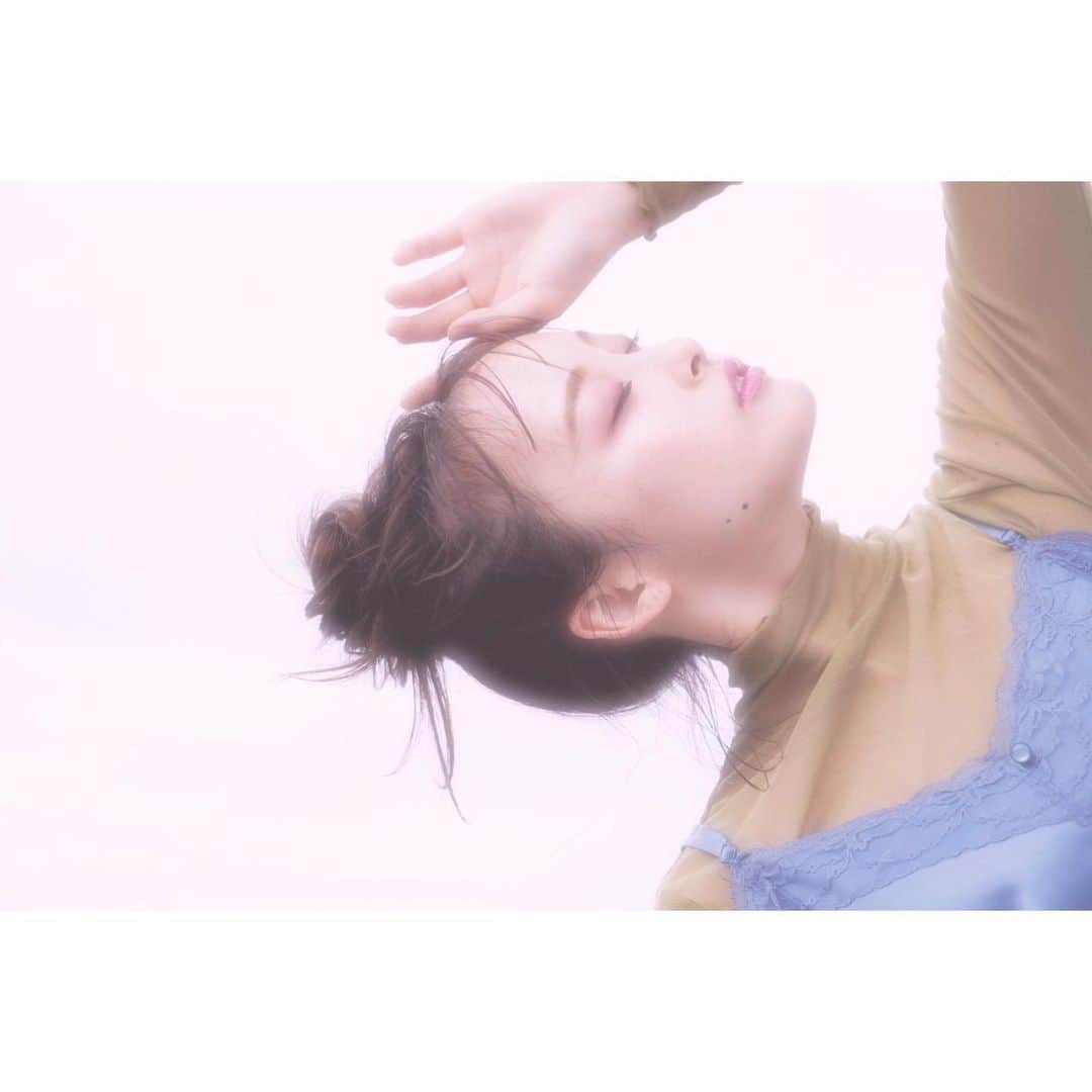 谷川奈々穂さんのインスタグラム写真 - (谷川奈々穂Instagram)「photo @masaharu33  hair&make&styling @anr1106  model @nanachan__gram」7月31日 21時24分 - aizawa_natsuki_