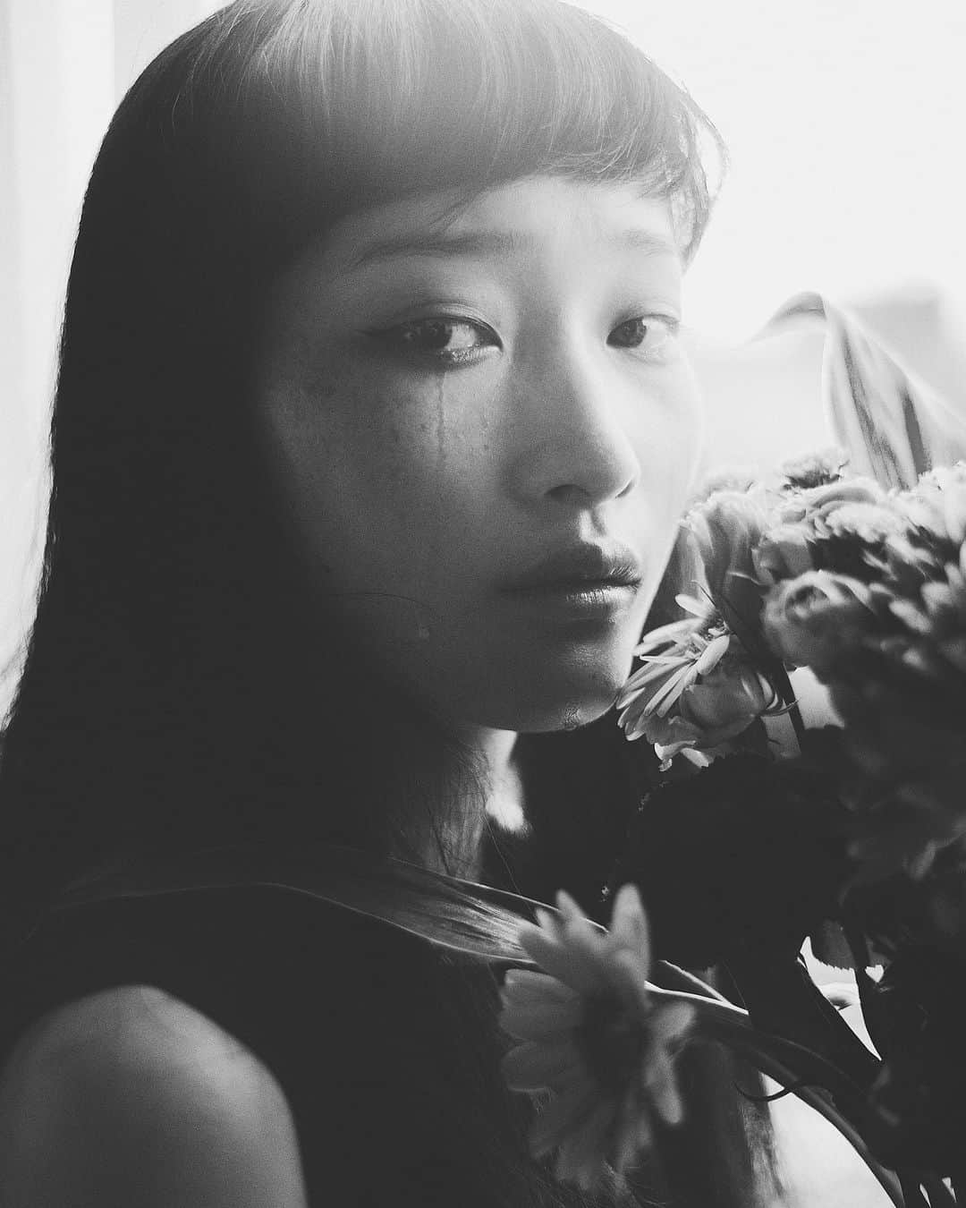haru wagnusのインスタグラム：「『泪』 ㅤㅤㅤㅤㅤㅤㅤㅤㅤㅤㅤㅤㅤ ㅤㅤㅤㅤㅤㅤㅤㅤㅤㅤㅤㅤㅤ」