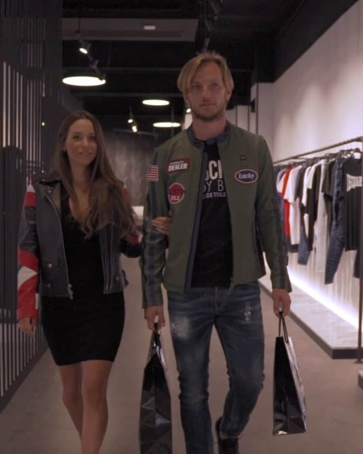イヴァン・ラキティッチのインスタグラム：「Video de nuestra última visita a @bls.fashion con @raquel_mauri 🤩 // Video of our last to @bls.fashion with @raquel_mauri #ivanrakitic」